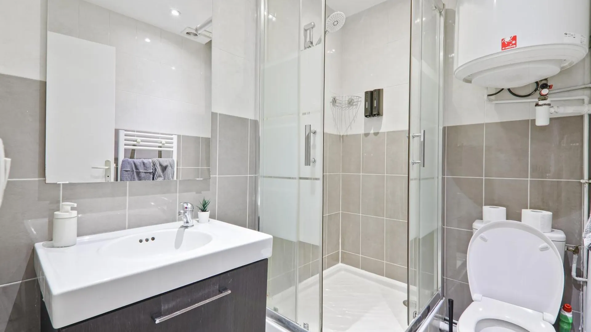 Heart Of Paris - 2Br - 6P - Le Marais 8 Free Netflix Apartman 0*,  Franciaország